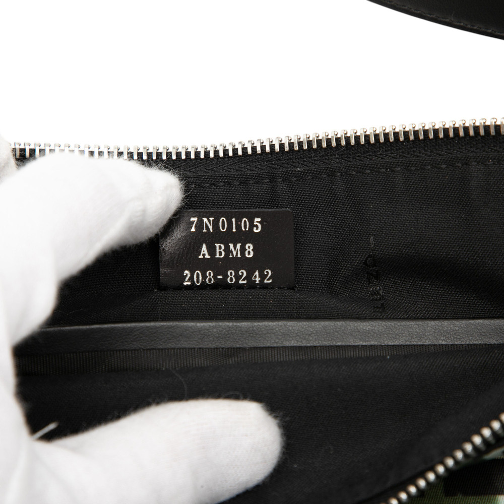 Pre-Loved Fendi FF 1974 Nylon Camouflage Clutch - Picture 6 of 7